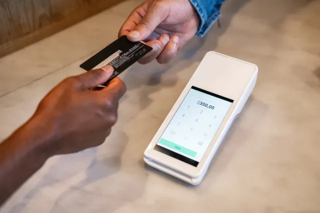 Como Ganhar uma Renda Extra com Cartão de Crédito