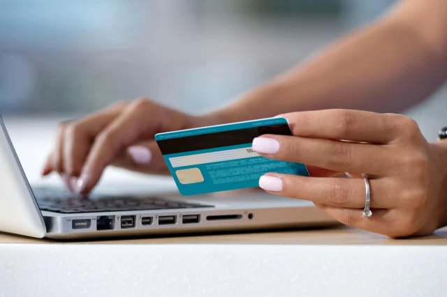 Cartão de Crédito Online