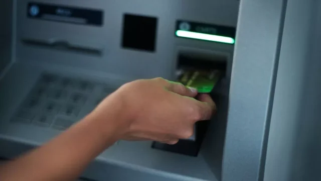 banco pode bloquear cartao